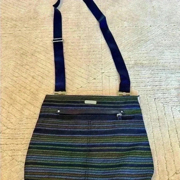 Baggillini crossbody like new condition - Picture 2 of 8